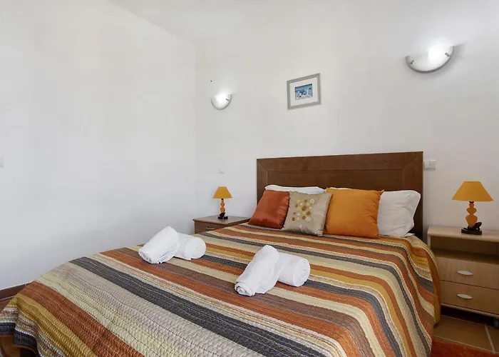 Meia Lägenhet Lagos